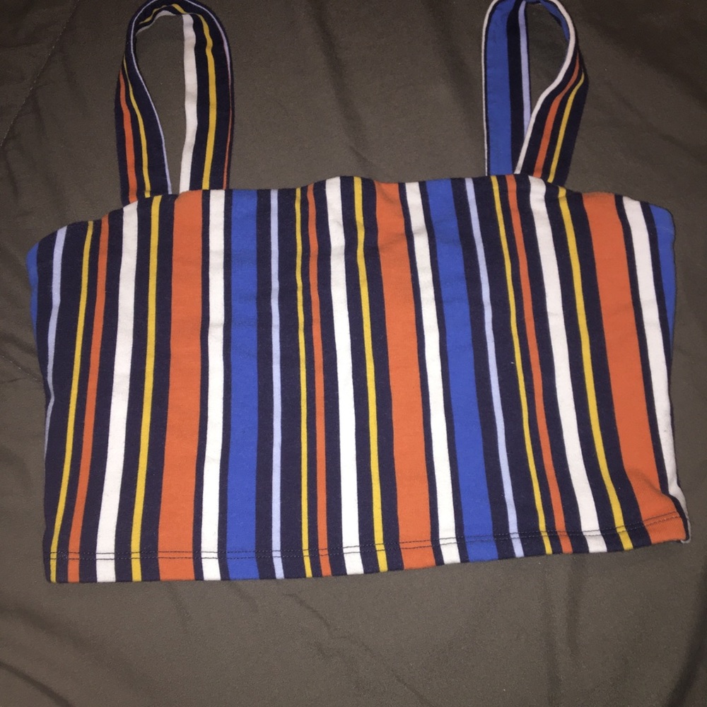 Summer top Bundle 🌸🥰 - Picture 3 of 8